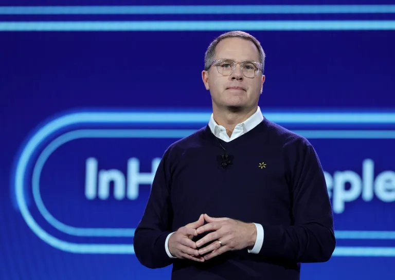 Walmart CEO Doug McMillon advising young professionals